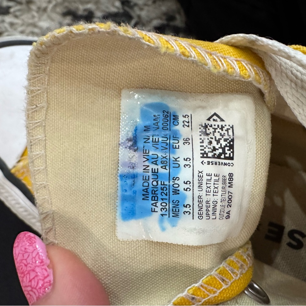Converse Kids Bright Yellow High-Tops - Picture 2 of 2